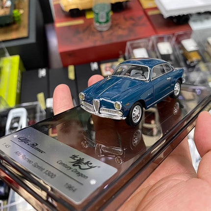 Century Dragon Elfa 1300 Elfa 1600 1:43 Diecast Model Car - scale model for display