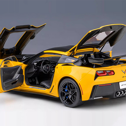 https://www.yxcarmodel.com/cdn/shop/files/38.png?v=1726106457&width=1946