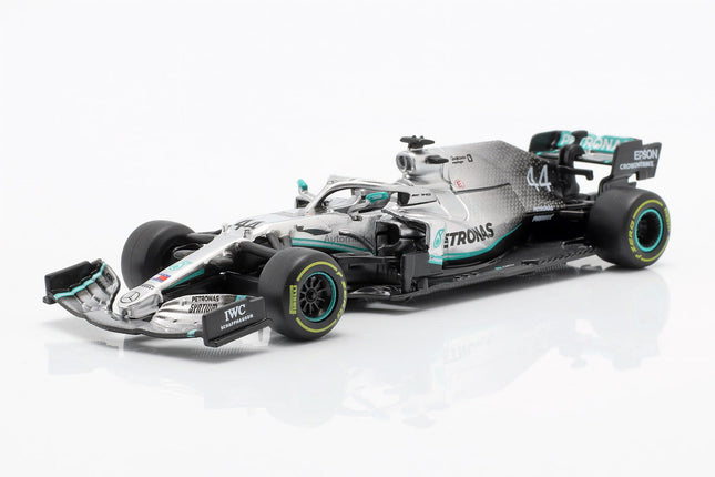 https://automodele.eu/environment/cache/images/productGfx_716492_0_0/38136_44-Mercedes-AMG-Petronas-F1-W10-EQ-Power-44-Lewis-Hamilton-2019-Formula-1-F1-Bburago-143.jpg