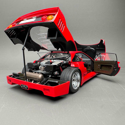 Montage Ferrari F40 Standard Red 1:18 Diecast Model Car - showroom-quality model replica