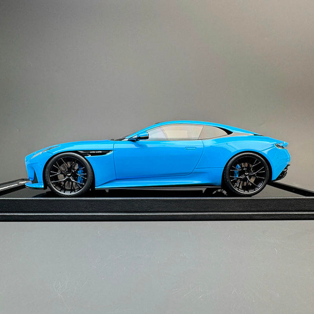 Motorhelix Aston Martin DB12 Coupe 1:18 Resin Model Car - premium collector scale model