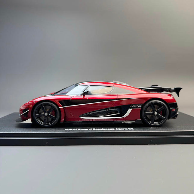 GT Spirit Koenigsegg Agera RS Red GT931 1:18 Resin Model Car - studio product photo of the scale model