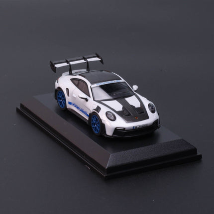 https://cdn.shopify.com/s/files/1/0595/1507/6682/files/3_b68fb93a-9cf9-4c32-8845-e46e11875310.jpg?v=1751875388