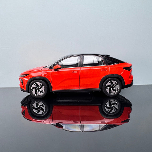 Ruilan 7 Red 1:18 Diecast Model Car - studio product photo of the scale model