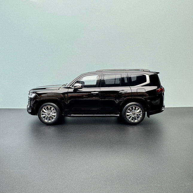 LCD Model Toyota Land Cruiser LC300 ZX Collection 1:18 Diecast Model Car - studio product photo of the scale model