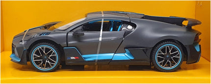 https://www.rmtoys.co.uk/cdn/shop/files/43qbchwqcso_950x377.jpg?v=1738026096