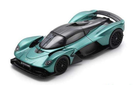1:18 scale green diecast hypercar model with black accents and aerodynamic design
