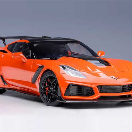 https://www.yxcarmodel.com/cdn/shop/files/48.png?v=1726106456&width=1946