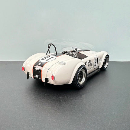 YX Car Model Shelby Cobra 427 S/C White No. 91 1:18 Diecast Model Car - collectible scale model car
