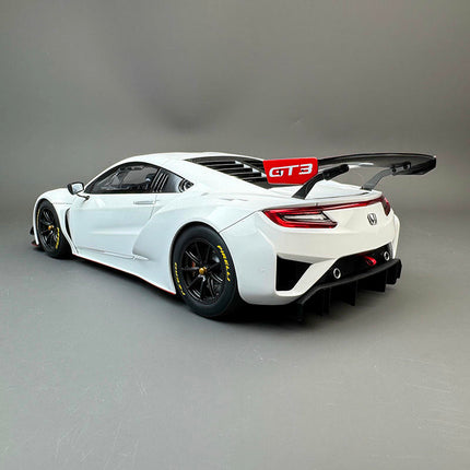 AutoArt Honda NSX GT3 - White 1:18 Diecast Model Car - collectible scale model car