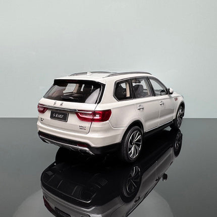 Century Dragon Hongqi HS7 SUV White 1:18 Diecast Model Car - collectible scale model car