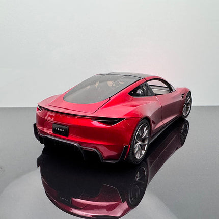 YX Car Model Tesla Roadster Red 1:18 Diecast Model Car - collectible scale model car