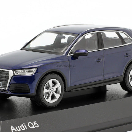 https://automodele.eu/environment/cache/images/productGfx_749452_0_0/5011605632-Audi-Q5-2016-Navarra-Blue-Spark-by-iScale-143.jpg
