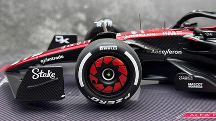 Kilo NZG Alfa Romeo F1 C42 1:18 Diecast Model Car - fine detailed model replica