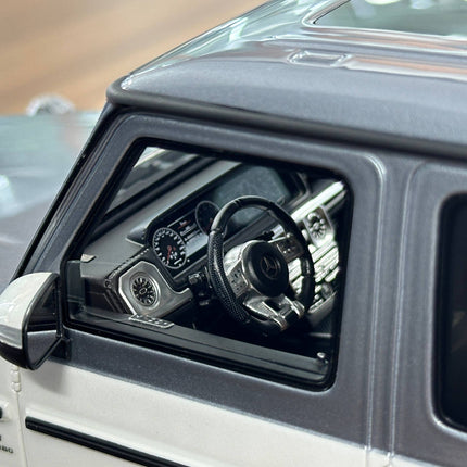 Motor Helix Mercedes-Benz AMG G 63 UAE Golden Jubilee Edition 1:18 Resin Model Car White/Silver - showroom-quality model repl