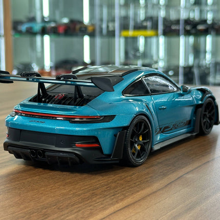 1/18 Diecast Porsche 911 GT3 RS (992, 2025) – Minichamps Dealer Edition (Ipanema Blue Metallic) - fine detailed model replica