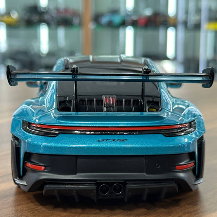 1/18 Diecast Porsche 911 GT3 RS (992, 2025) – Minichamps Dealer Edition (Ipanema Blue Metallic) - premium collector scale mod