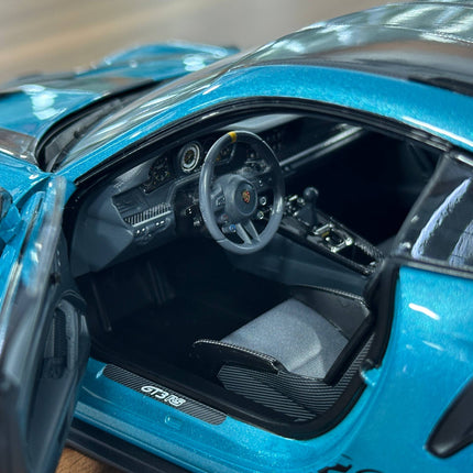 1/18 Diecast Porsche 911 GT3 RS (992, 2025) – Minichamps Dealer Edition (Ipanema Blue Metallic) - detailed die-cast style mod