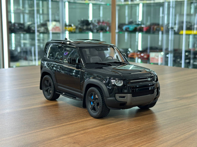 Almost Real Land Rover Defender 90 2020 1:18 Diecast Model Car Santorini Black - detailed collector display model
