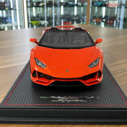 MR Collection Huracán EVO Spyder 1:18 Resin Diecast Model Car Arancio Xanto - studio product photo of the scale model