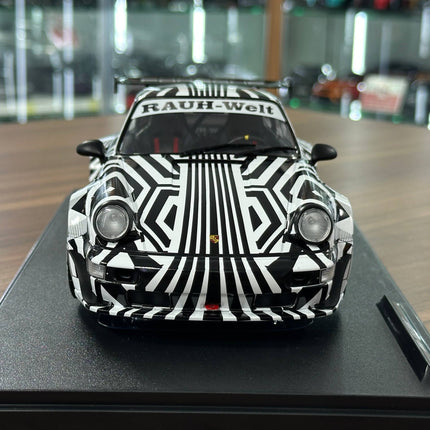 Solido Porsche 911 (964) RWB The Zebra 1:18 Diecast Model - studio product photo of the scale model