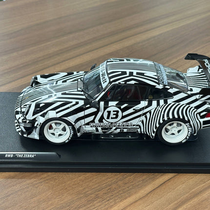 Solido Porsche 911 (964) RWB The Zebra 1:18 Diecast Model - detailed die-cast style model