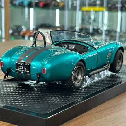 1/18 Pink Slips Shelby Cobra 427 S/C MK2 1967 Metallic Blue Diecast - fine detailed model replica