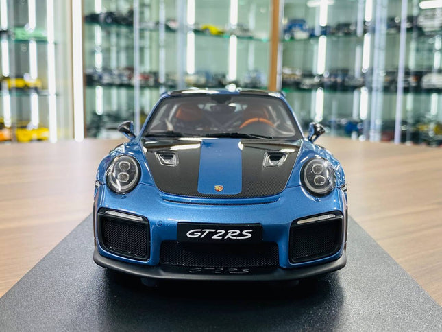 Porsche 911 GT2 RS 1/18 Blue Resin Diecast Model Car Limited Edition | GT Spirit - studio product photo of the scale model