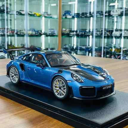 Porsche 911 GT2 RS 1/18 Blue Resin Diecast Model Car Limited Edition | GT Spirit - detailed collector display model
