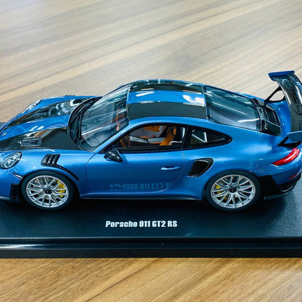 Porsche 911 GT2 RS 1/18 Blue Resin Diecast Model Car Limited Edition | GT Spirit - scale model for display