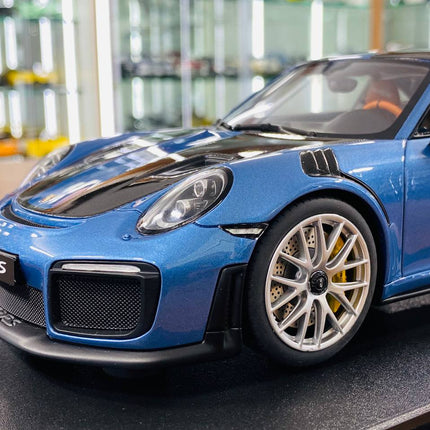 Porsche 911 GT2 RS 1/18 Blue Resin Diecast Model Car Limited Edition | GT Spirit - showroom-quality model replica