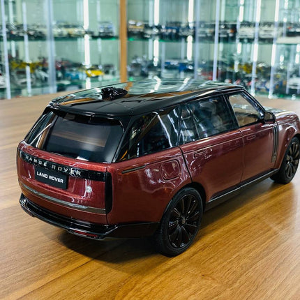 LCD Model Land Rover Range Rover SV 2022 Red 1:18 Diecast Model Car - fine detailed model replica