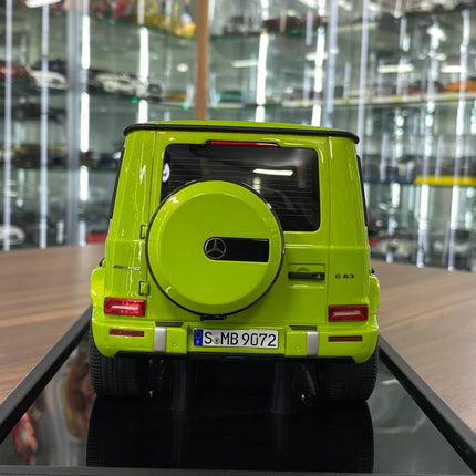 MotorHelix Mercedes-Benz AMG G63 2019 1:18 Lime Green Resin Model - premium collector scale model