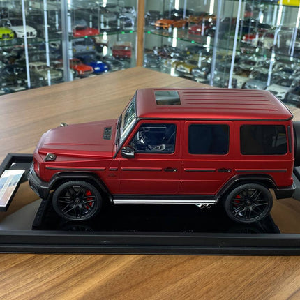 MotorHelix Mercedes-Benz AMG G63 2019 1:18 Matt Red Resin Model Limited 69 Pcs - scale model for display
