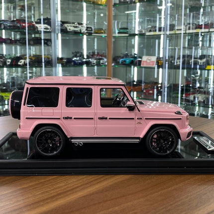 MOTORHELIX Mercedes-Benz AMG G63 2019 1:18 Resin Model Pink Limited 139pcs - collectible scale model car