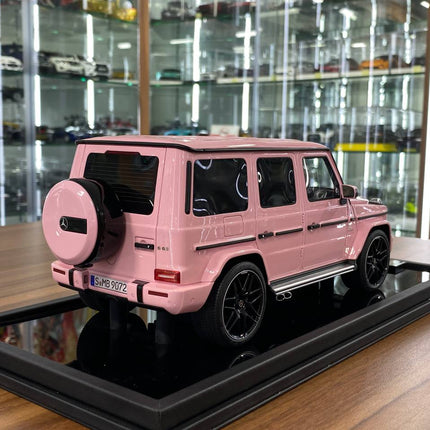 MOTORHELIX Mercedes-Benz AMG G63 2019 1:18 Resin Model Pink Limited 139pcs - fine detailed model replica