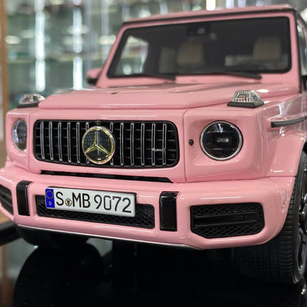 MOTORHELIX Mercedes-Benz AMG G63 2019 1:18 Resin Model Pink Limited 139pcs - collector edition scale model