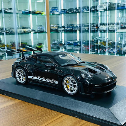 Minichamps Porsche 911 992 GT3 RS 2023 1:18 Diecast Model Black - detailed collector display model