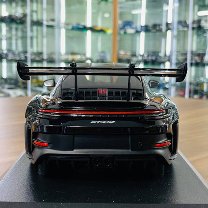 Minichamps Porsche 911 992 GT3 RS 2023 1:18 Diecast Model Black - collector edition scale model