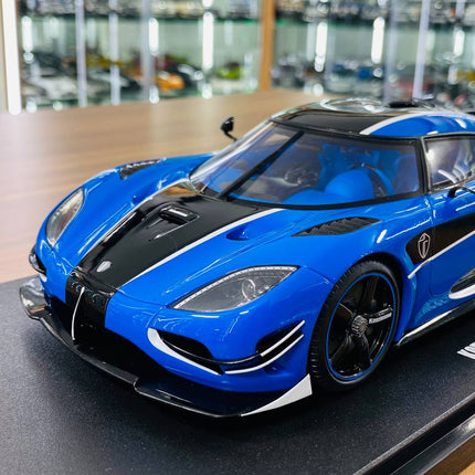 GT Spirit 1/18 Koenigsegg Agera RS Resin Model Blue/Black - detailed die-cast style model