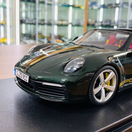 GT Spirit Porsche 911 Targa 4 1/18 Dark Green Limited Resin Model - collector edition scale model