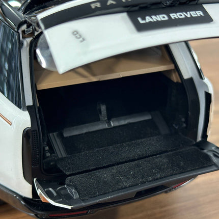 LCD Model Range Rover SV 2022 White/Black Roof 1:18 Diecast Model Car - detailed die-cast style model
