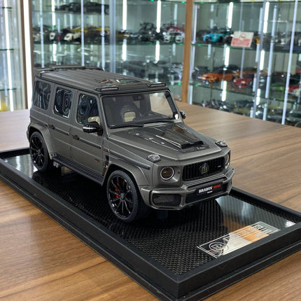 MotorHelix Mercedes-Benz G63 BRABUS 800 1:18 Matt Grey Resin Model - detailed collector display model