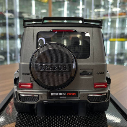 MotorHelix Mercedes-Benz G63 BRABUS 800 1:18 Matt Grey Resin Model - premium collector scale model