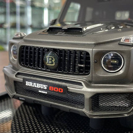 MotorHelix Mercedes-Benz G63 BRABUS 800 1:18 Matt Grey Resin Model - scale model for display