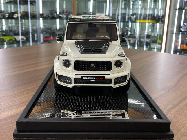 Pearl white 1:18 scale Mercedes-Benz G63 Brabus 800 resin SUV model by MotorHelix, highly detailed replica