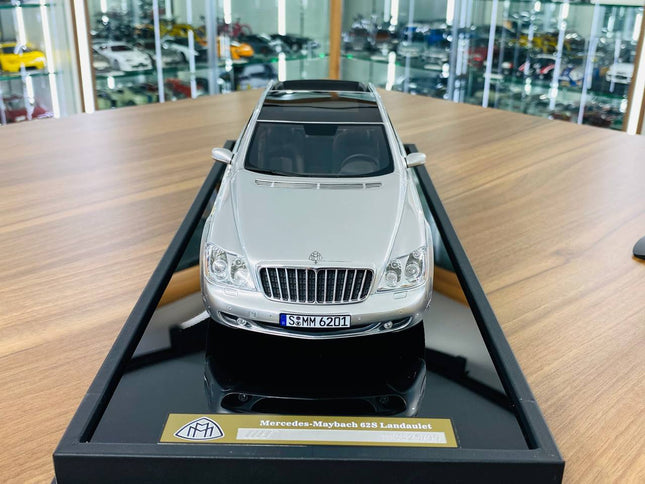 Sterling silver 1:18 scale Mercedes-Benz Maybach 62S Landaulet resin luxury car model by MotorHelix, highly detailed replica
