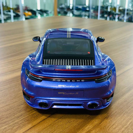 Minichamps 1/18 Porsche 911 Turbo S Sport Design 2021 Purple Diecast Model - premium collector scale model