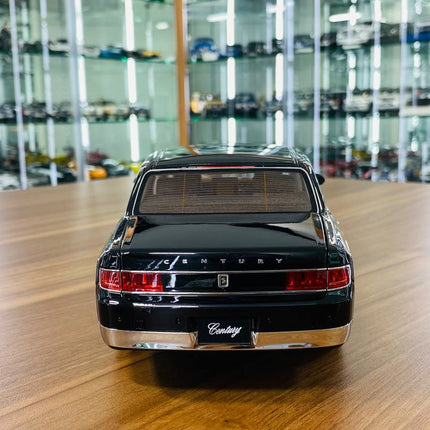 LCD Model Toyota Century 2018 Black 1:18 Diecast Model Car - scale model for display