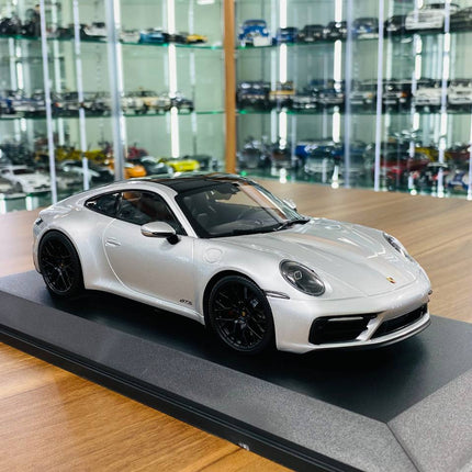 Minichamps Porsche 911 Carrera 4 GTS Silver 1:18 Diecast Model - detailed collector display model